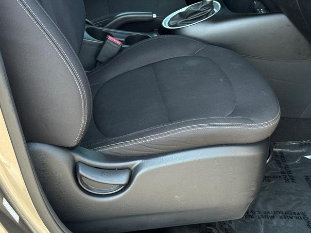Photo of 2016 Titanium Gray Kia Soul