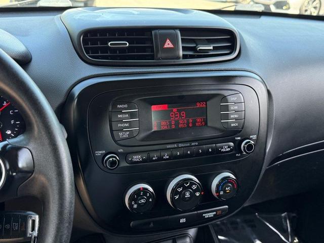 Photo of 2016 Titanium Gray Kia Soul