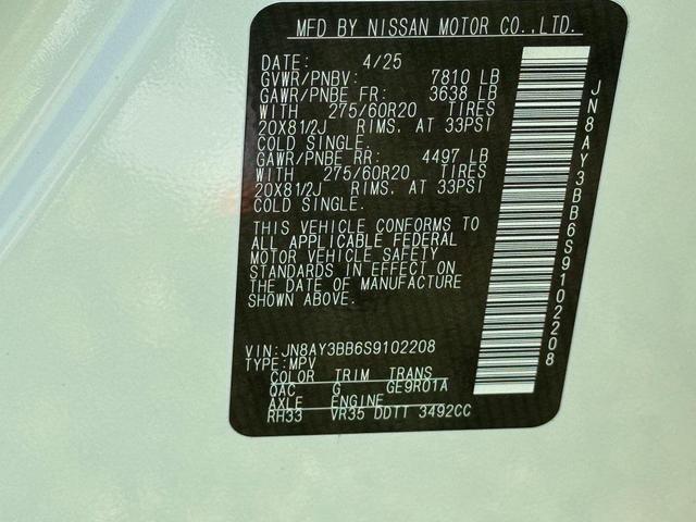 Photo of 2025 Aspen White Tricoat Nissan Armada
