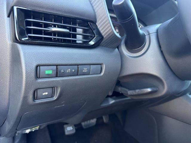 Photo of 2025 Super Black Nissan Sentra