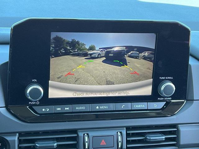Photo of 2025 Super Black Nissan Pathfinder