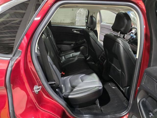 Photo of 2017 Ruby Red Ford Edge
