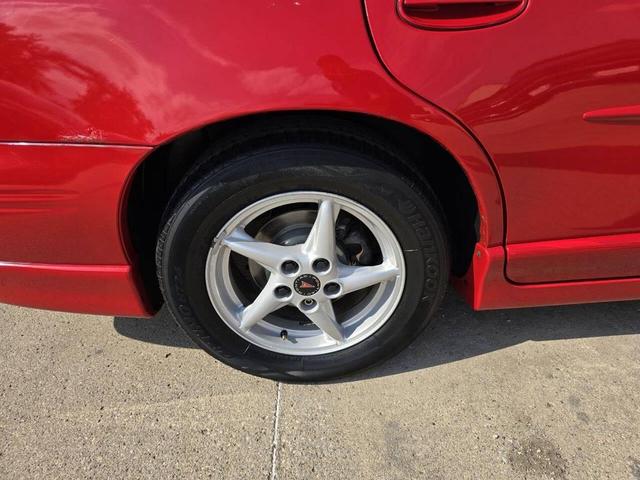 Photo of 2003 Victory Red Pontiac Grand Prix