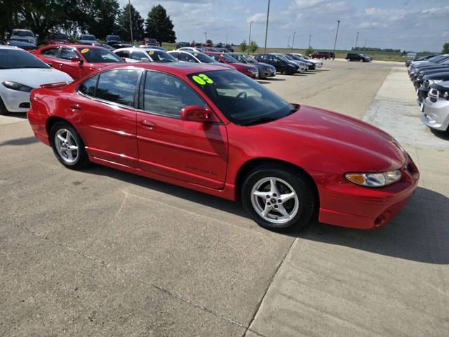 Photo of 2003 Victory Red Pontiac Grand Prix