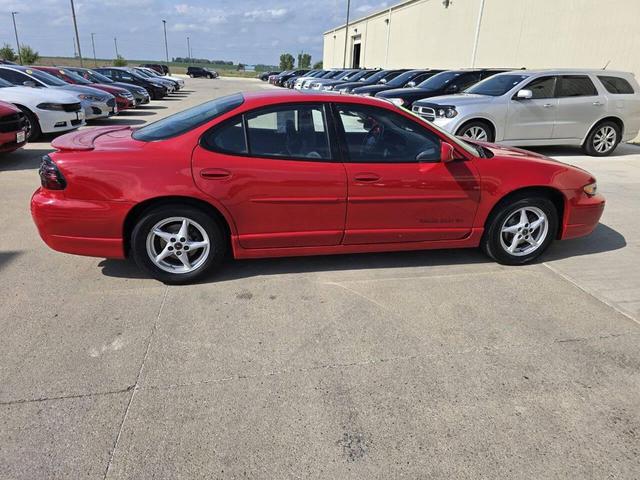 Photo of 2003 Victory Red Pontiac Grand Prix