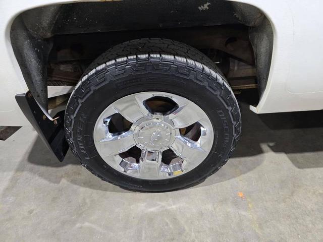 Photo of 2012 Summit White Chevrolet Silverado 1500