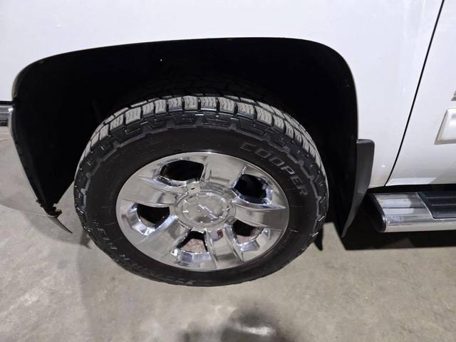 Photo of 2012 Summit White Chevrolet Silverado 1500