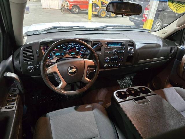 Photo of 2012 Summit White Chevrolet Silverado 1500