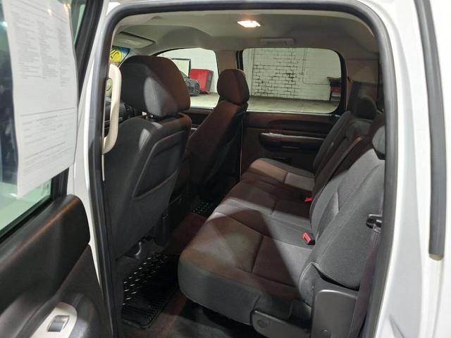 Photo of 2012 Summit White Chevrolet Silverado 1500