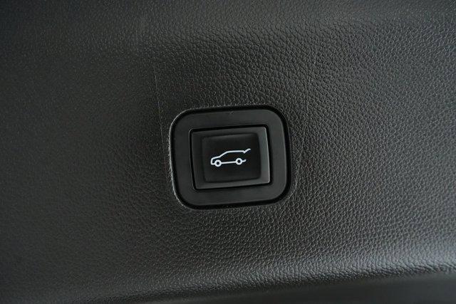Photo of 2019 Summit White Buick Enclave