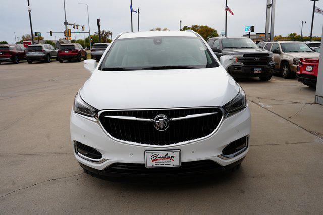 Photo of 2019 Summit White Buick Enclave