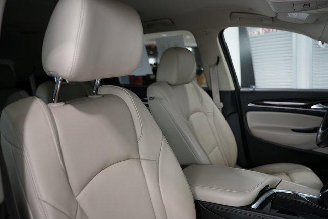 Photo of 2019 Summit White Buick Enclave
