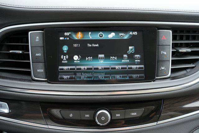 Photo of 2019 Summit White Buick Enclave