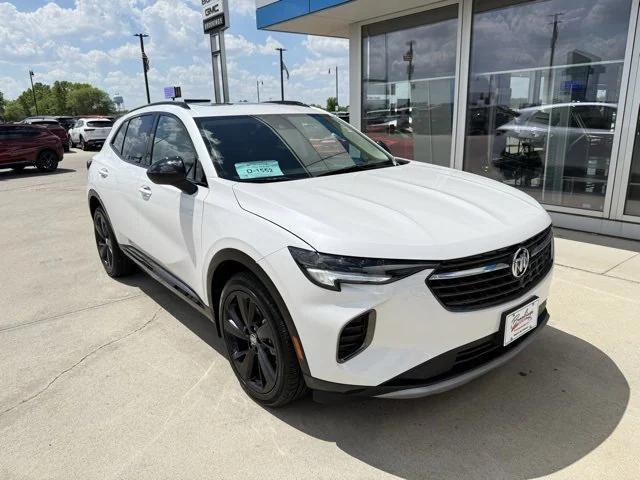 Photo of 2023 White Frost Tricoat Buick Envision