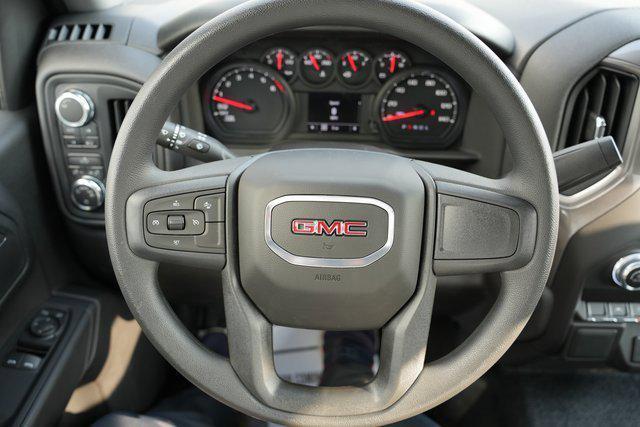 Photo of 2025 Summit White GMC Sierra 1500
