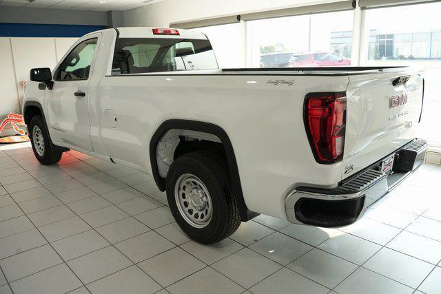Photo of 2025 Summit White GMC Sierra 1500