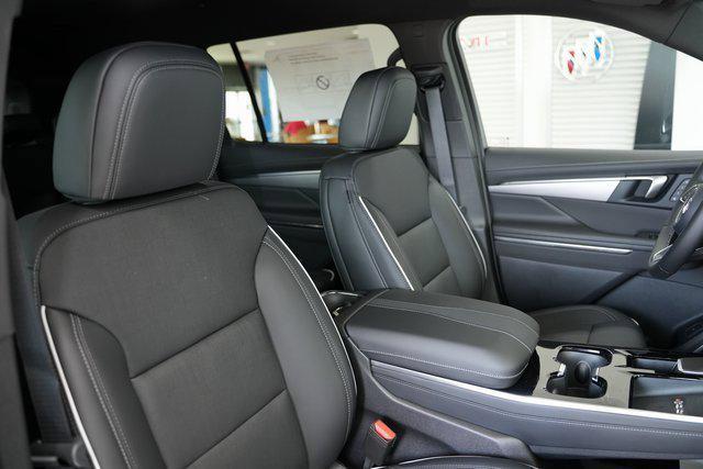 Photo of 2026 ebony twilight metallic Buick Enclave