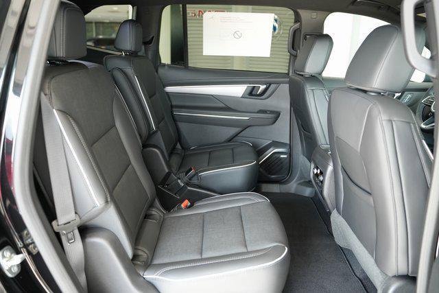 Photo of 2026 ebony twilight metallic Buick Enclave