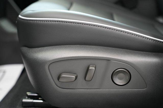Photo of 2026 ebony twilight metallic Buick Enclave