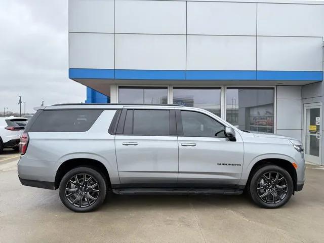 Photo of 2024 Sterling Gray Metallic Chevrolet Suburban
