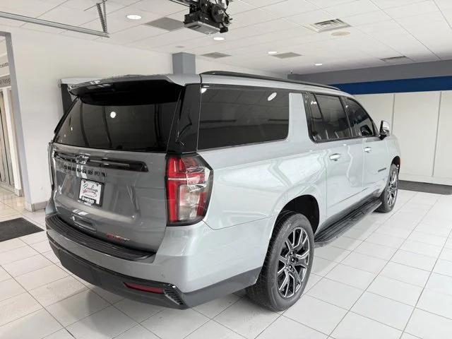 Photo of 2024 Sterling Gray Metallic Chevrolet Suburban