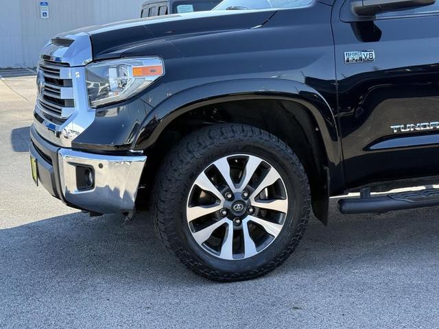 Photo of 2020 Midnight Black Metallic Toyota Tundra