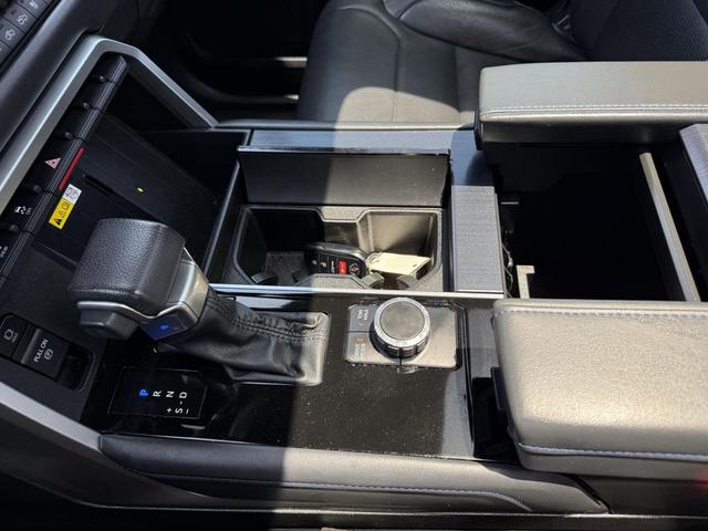 Photo of 2023 Midnight Black Metallic Toyota Tundra