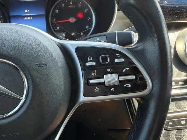 Photo of 2022 Black Mercedes-Benz GLC 300