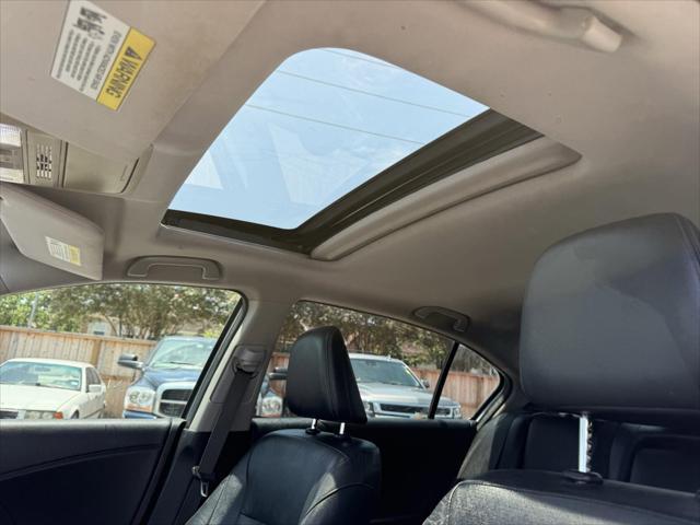Photo of 2013 Alabaster Silver Metallic Honda Accord
