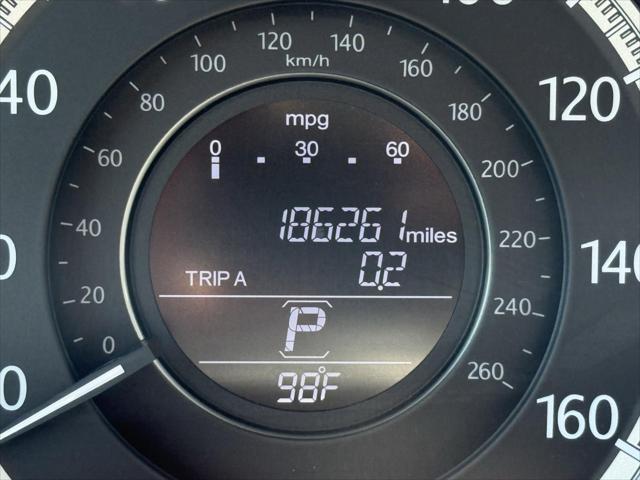 Photo of 2013 Alabaster Silver Metallic Honda Accord