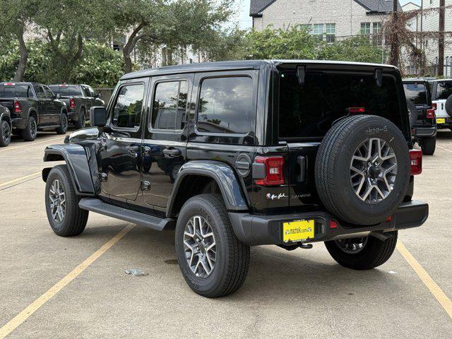 Photo of 2025 Black Clearcoat Jeep Wrangler