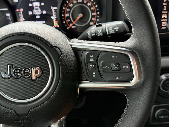 Photo of 2025 Black Clearcoat Jeep Wrangler