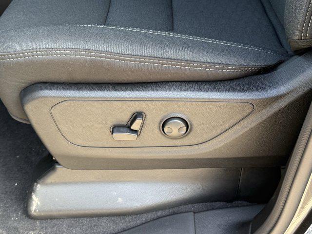 Photo of 2026 Granite Crystal Metallic Clearcoat RAM 1500