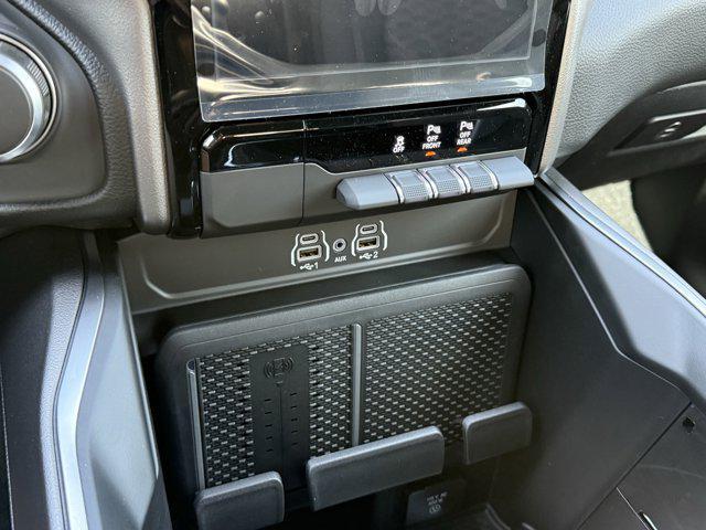 Photo of 2026 Granite Crystal Metallic Clearcoat RAM 1500