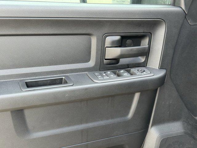 Photo of 2025 Granite Crystal Metallic Clearcoat RAM 2500