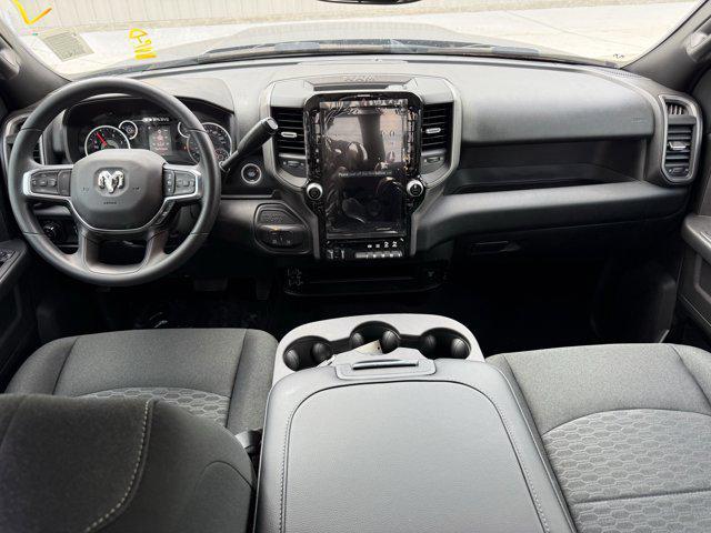 Photo of 2025 Granite Crystal Metallic Clearcoat RAM 2500