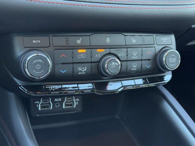 Photo of 2025 White Knuckle Clearcoat Dodge Durango