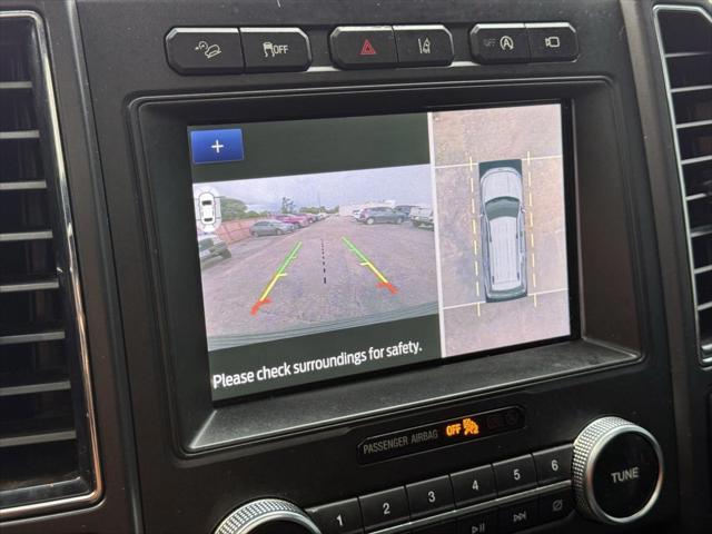 Photo of 2020 Iconic Silver Metallic Ford Expedition