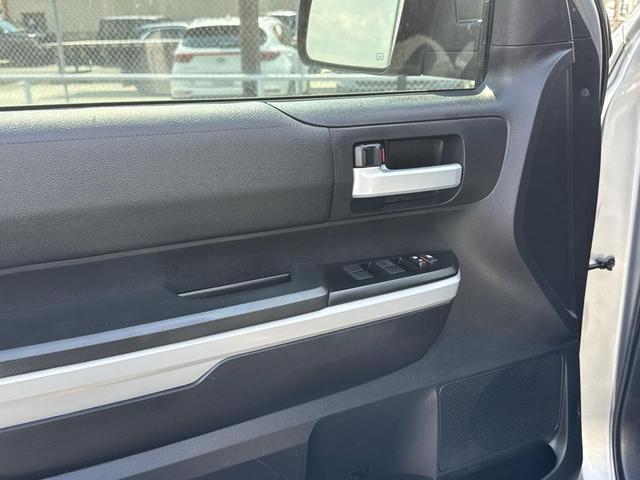 Photo of 2021 Silver Sky Metallic Toyota Tundra