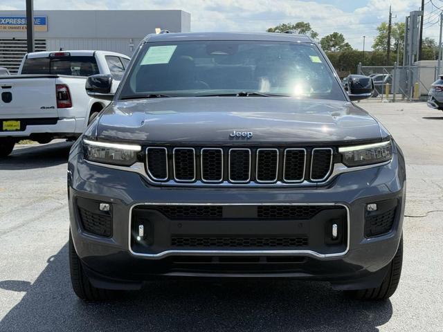 Photo of 2023 Baltic Gray Metallic Clearcoat Jeep Grand Cherokee