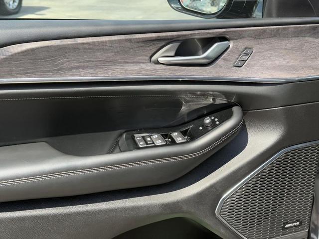 Photo of 2023 Baltic Gray Metallic Clearcoat Jeep Grand Cherokee