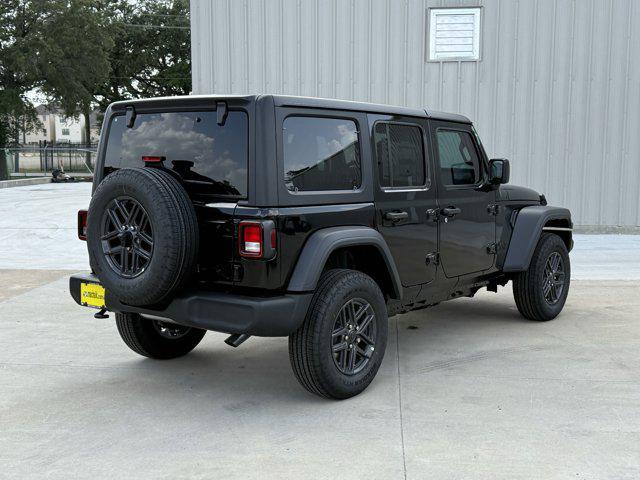 Photo of 2025 Black Clearcoat Jeep Wrangler