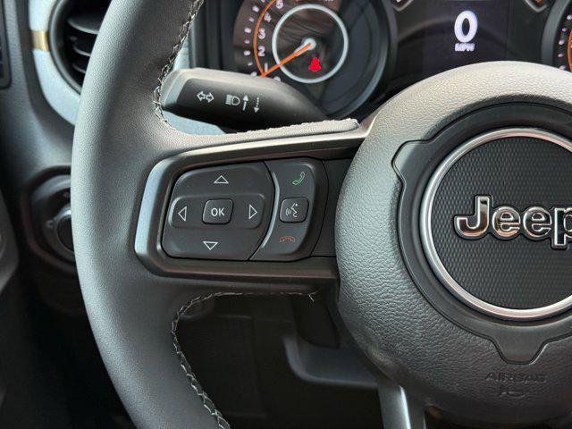 Photo of 2025 Black Clearcoat Jeep Wrangler
