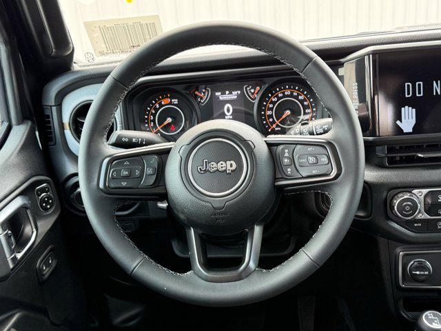 Photo of 2025 Black Clearcoat Jeep Wrangler