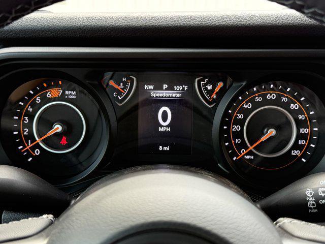 Photo of 2025 Black Clearcoat Jeep Wrangler