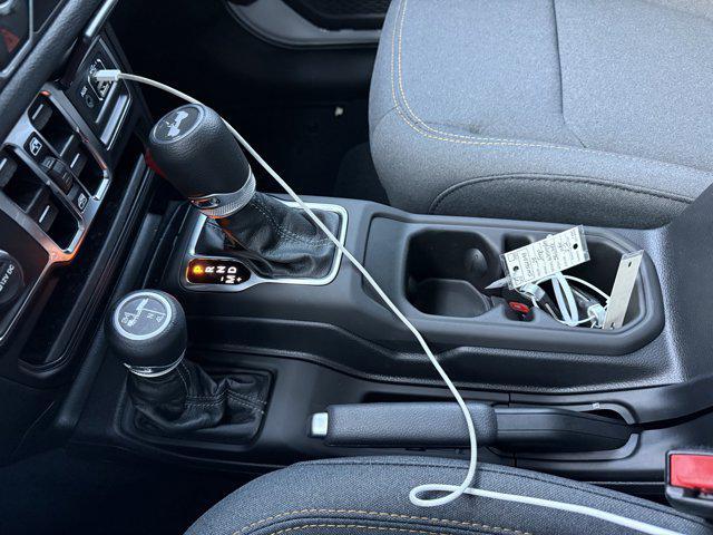 Photo of 2025 Bright White Clearcoat Jeep Wrangler