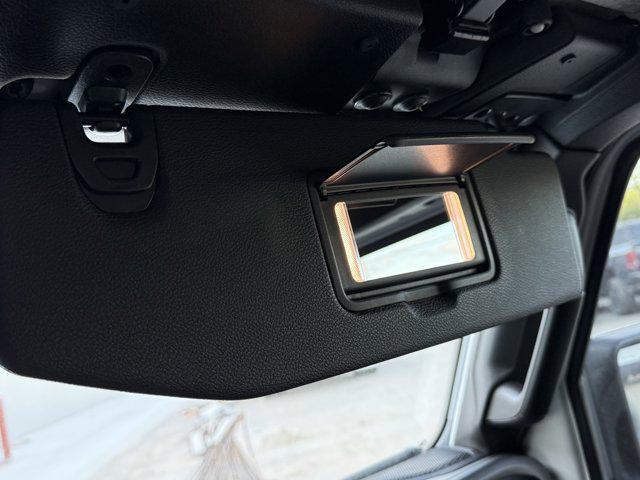 Photo of 2025 Bright White Clearcoat Jeep Wrangler