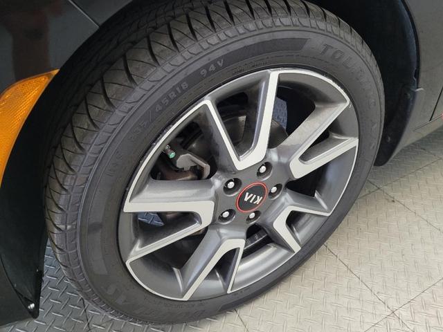 Photo of 2021 Cherry Black Kia Soul