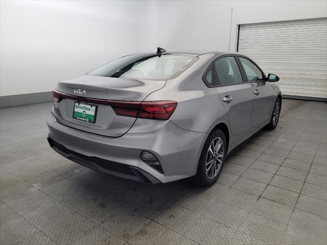Photo of 2022 Gray Kia Forte