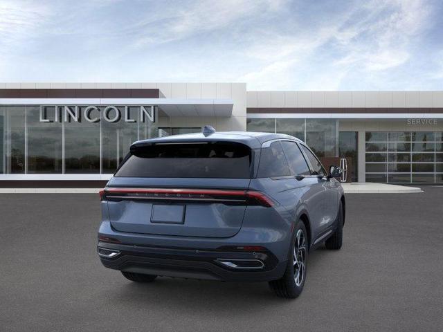 Photo of 2025 Whisper White Lincoln Nautilus